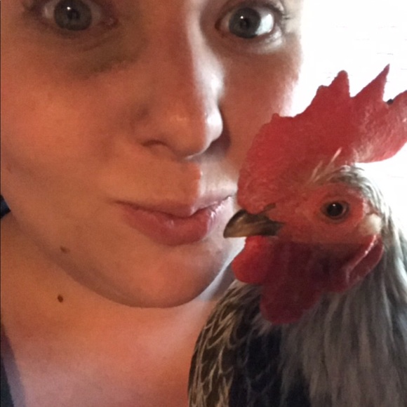 Meet your Posher, Rebecca - Picture 5 of 7